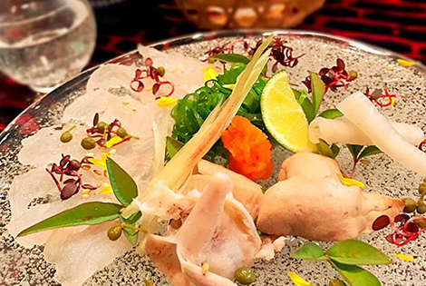 鱧の薄造り(淡路)